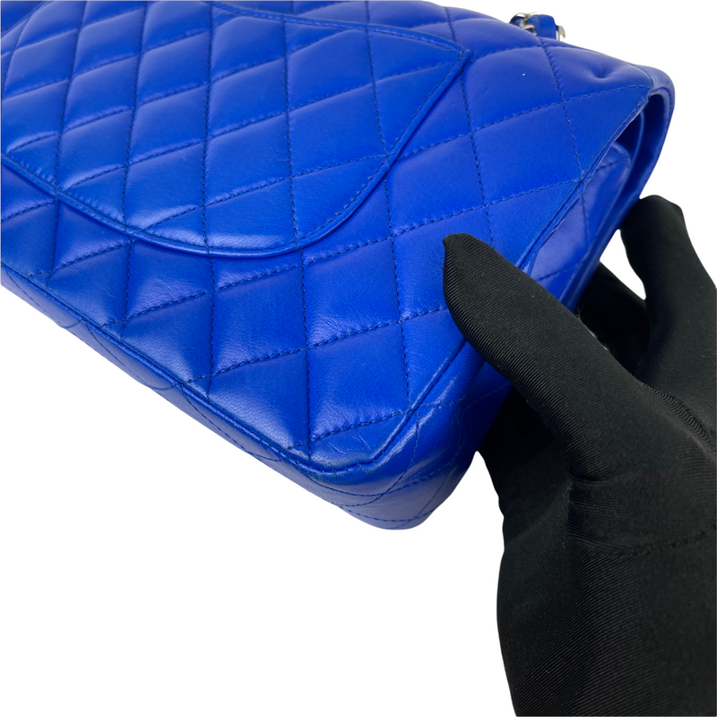 Classic Flap Medium Lambskin Blue SHW