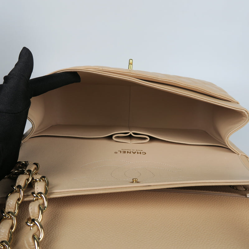 Double Flap Jumbo in Beige Caviar Leather GHW