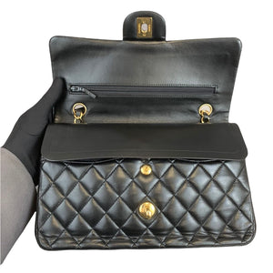 Classic Flap Black Medium Lambskin GHW