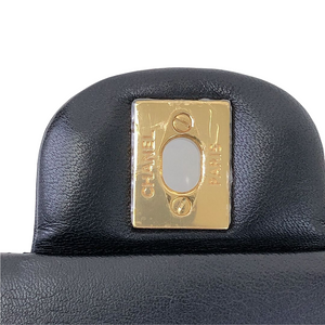 Classic Flap Black Medium Lambskin GHW