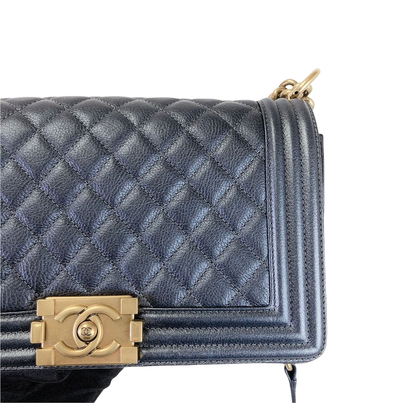 Boy Medium Calfskin Pearl Charcoal GHW