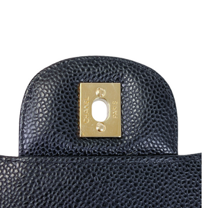 Classic Single Flap Maxi Caviar Black GHW