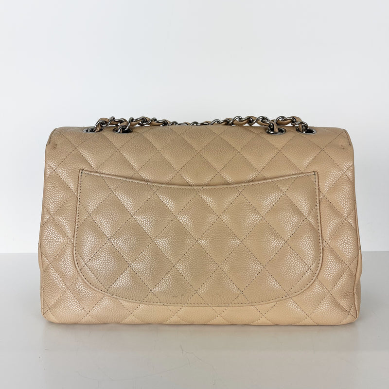 Single Flap Jumbo in Beige Caviar with SHW
