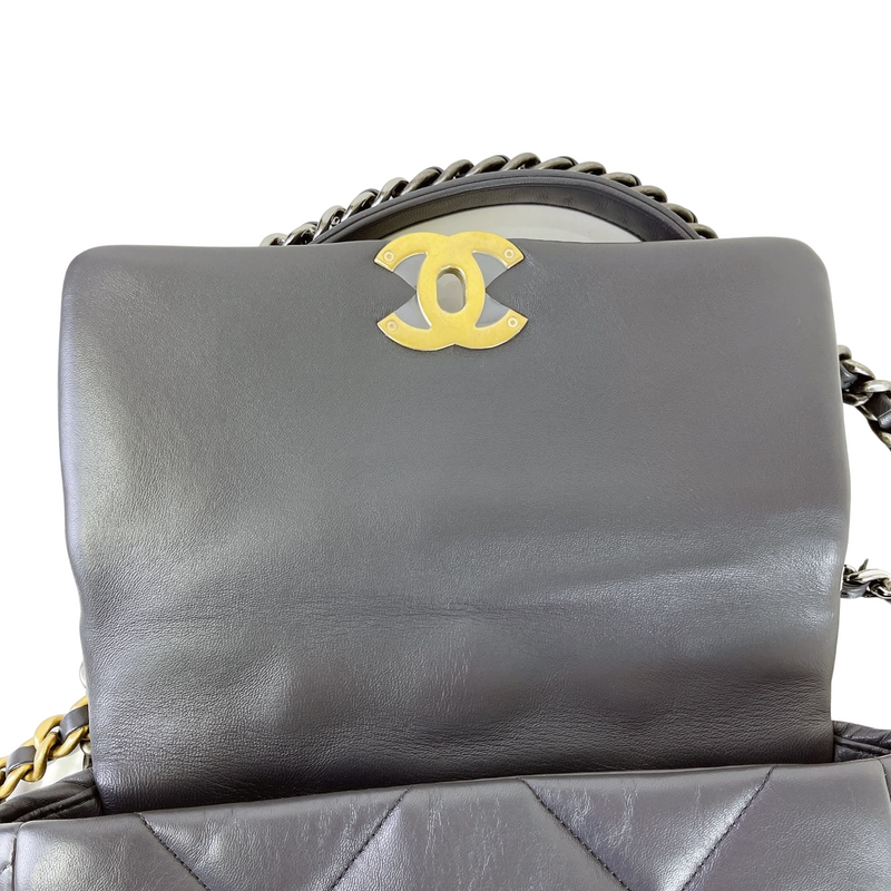19 Lambskin Dark Grey Small 21B Mixed Hardware