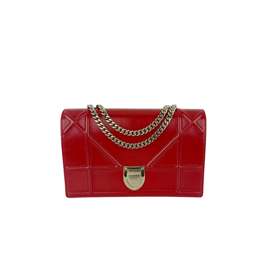 Diorama Wallet On Chain WOC Red