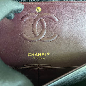 Medium Classic Flap Caviar Black GHW