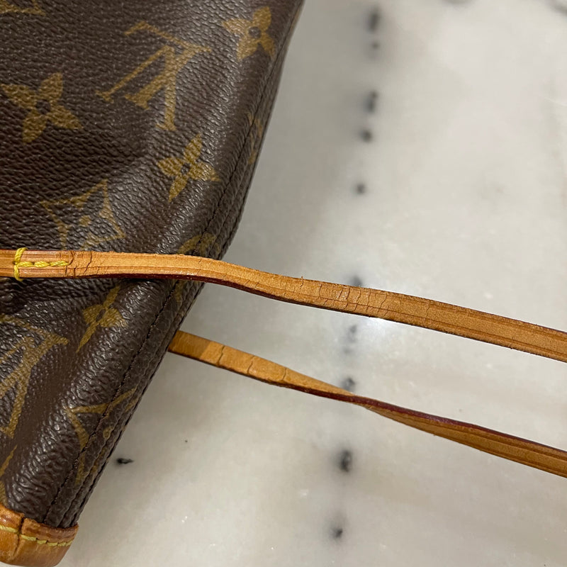 Louis Vuitton Neverfull MM Monogram Canvas - Vilma's Vault