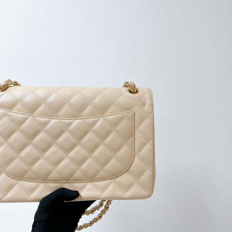 Double Flap Jumbo Caviar Beige GHW