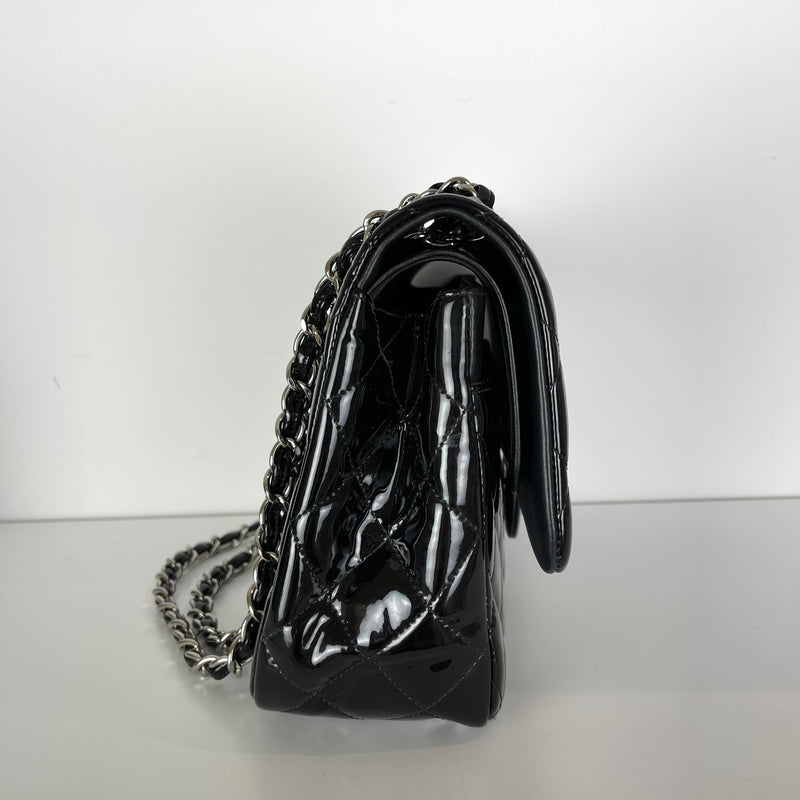 Double Flap Jumbo Quilted Patent in Black SHW