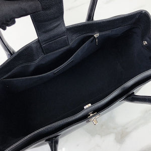 Executive Cerf Tote Caviar Black SHW