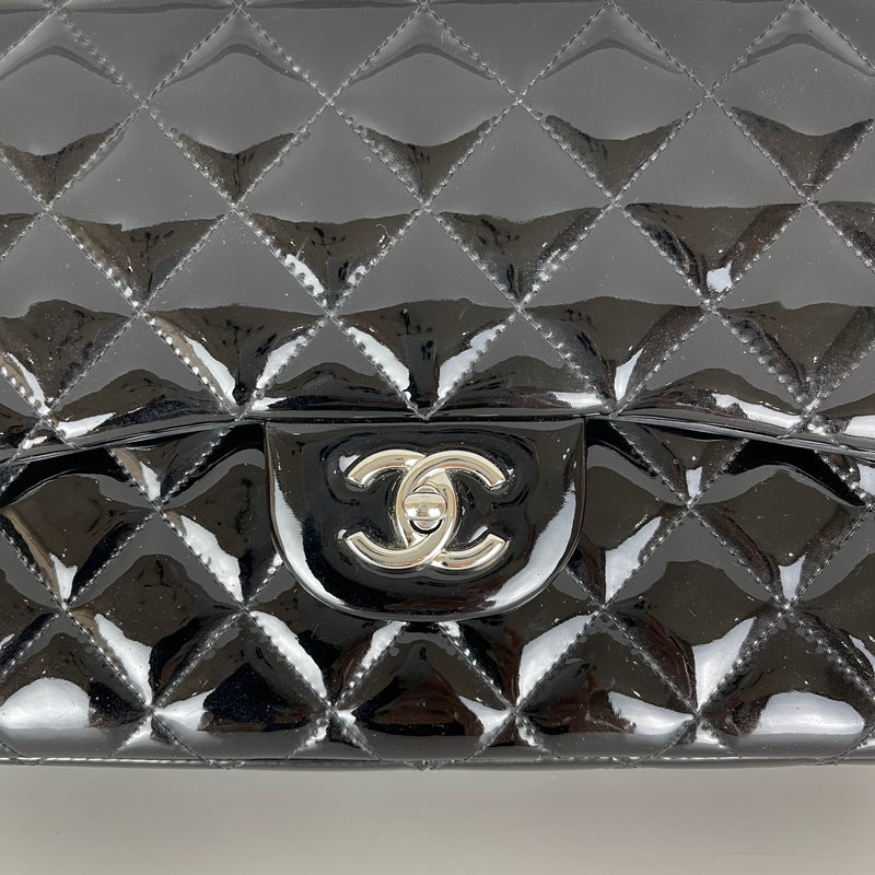 Double Flap Jumbo Quilted Patent in Black SHW