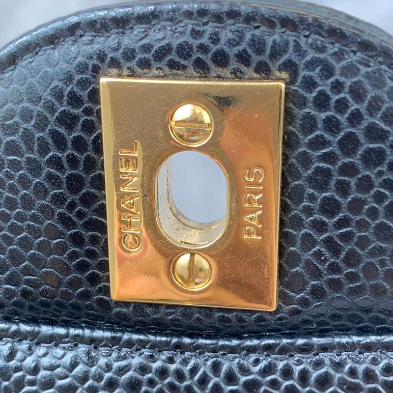Medium Classic Flap Caviar Black GHW