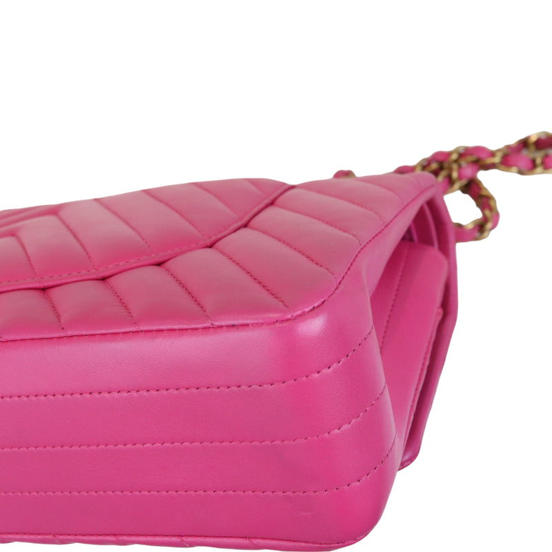 Classic Chevron Flap Medium Lambskin Pink GHW