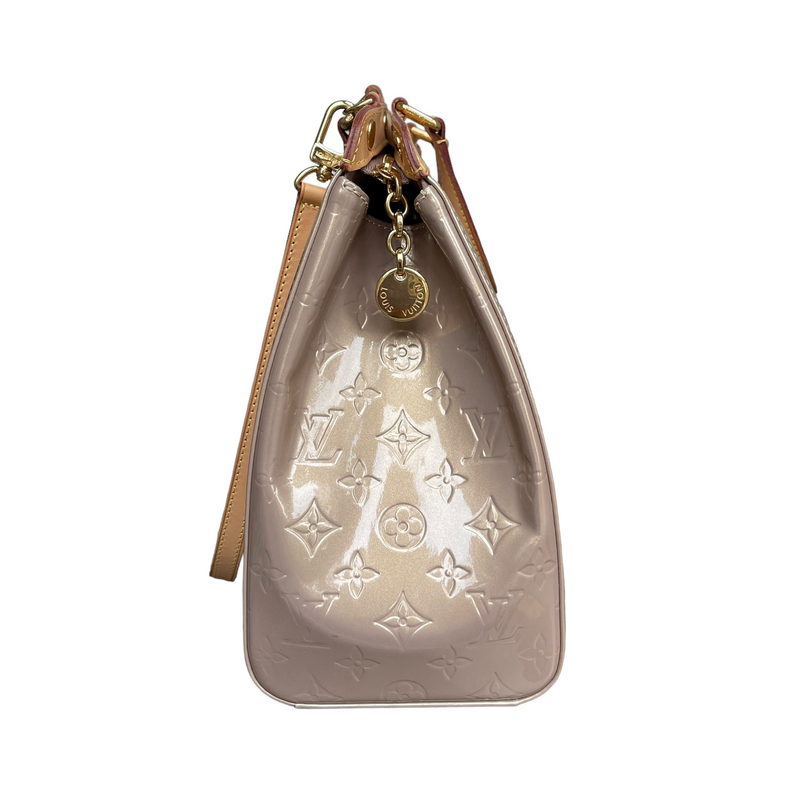 Louis Vuitton Beige Poudre Monogram Vernis Brea GM Bag at 1stDibs  louis  vuitton bags, louis vuitton giant monogram bag, poudre beige