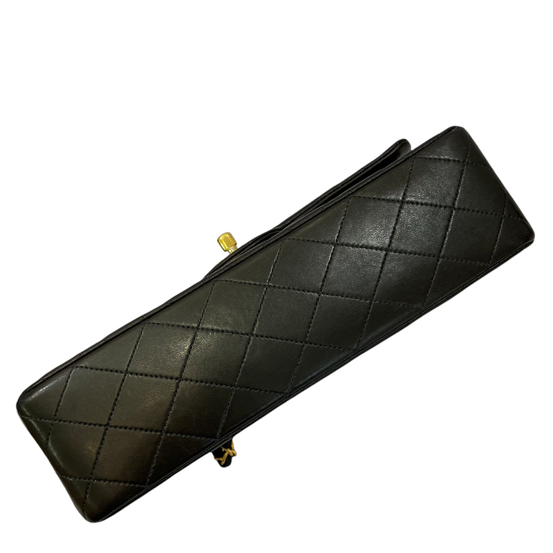 Vintage Classic Flap Medium Lambskin Black GHW