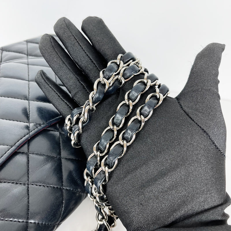 Classic Flap Medium Lambskin Black SHW