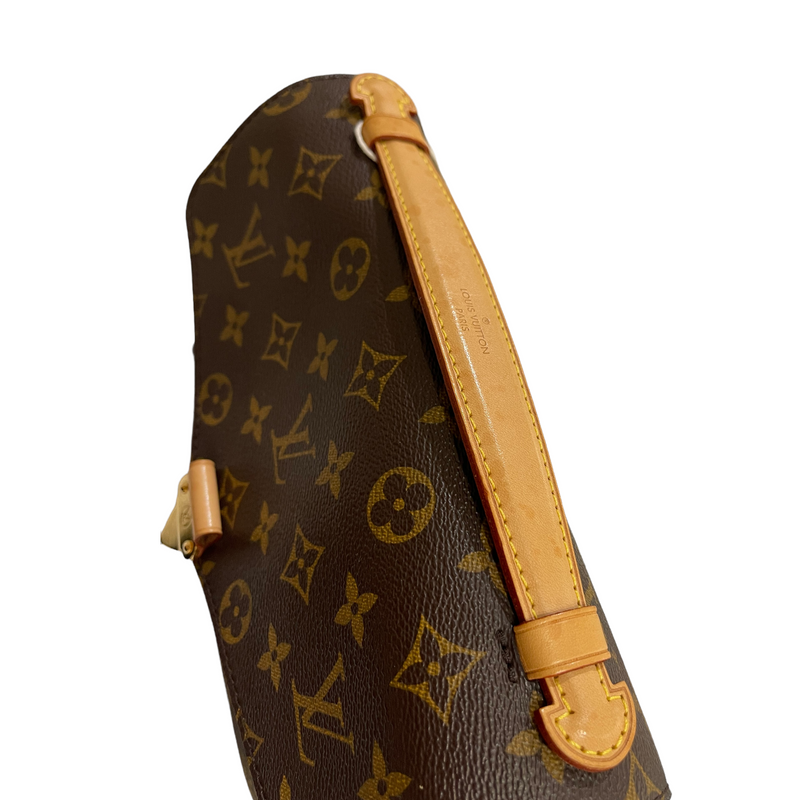 LOUIS VUITTON Monogram Pochette Metis 46130