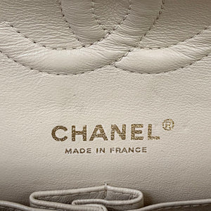 Classic Double Flap Caviar Medium Beige GHW