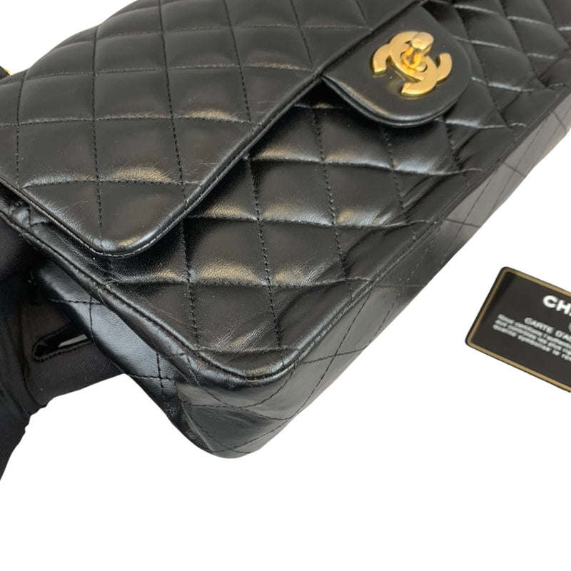 Classic Flap Black Medium Lambskin GHW