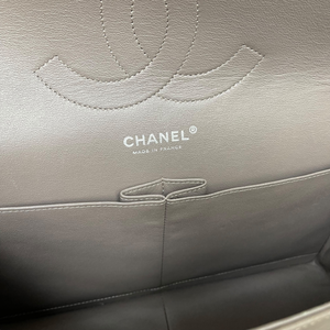 Jumbo Double Flap Patent Taupe SHW