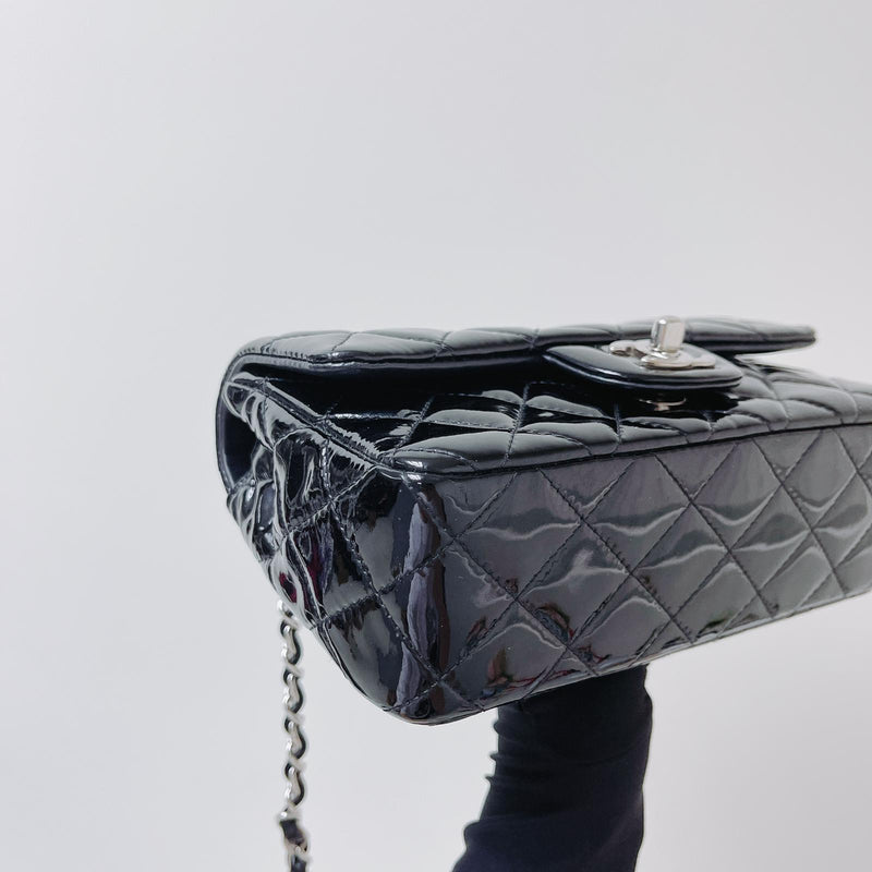Mini Rectangle Flap Black