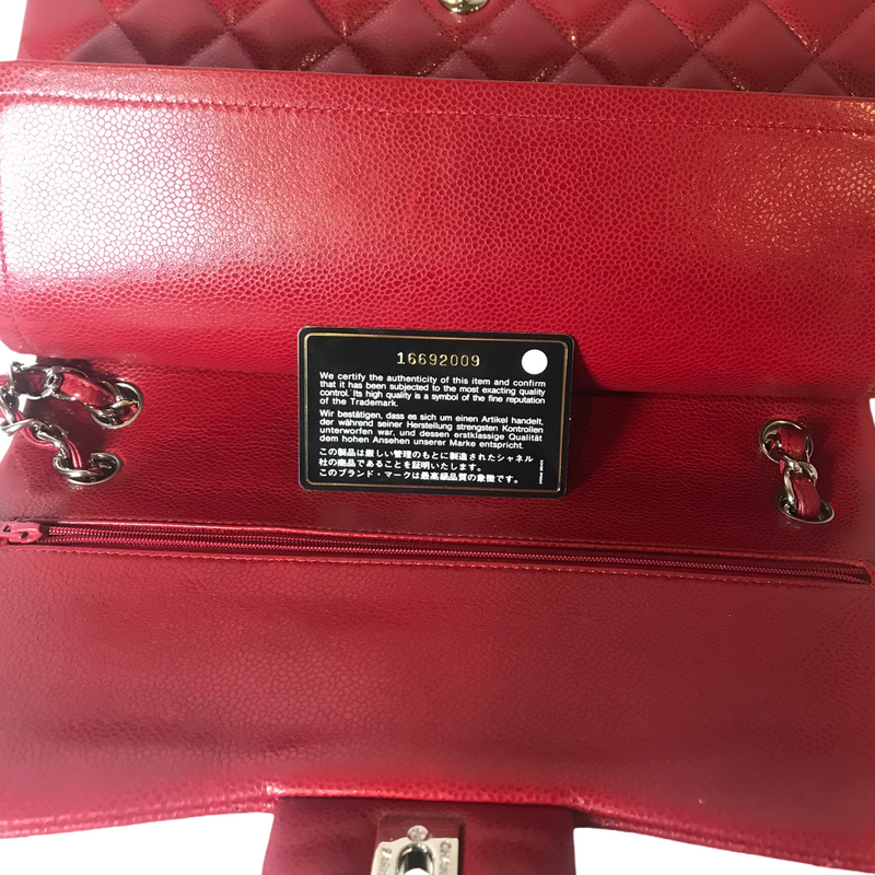 Classic Flap Jumbo Caviar Red SHW