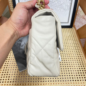 Chanel 19 Large Lambskin Light Beige GHW