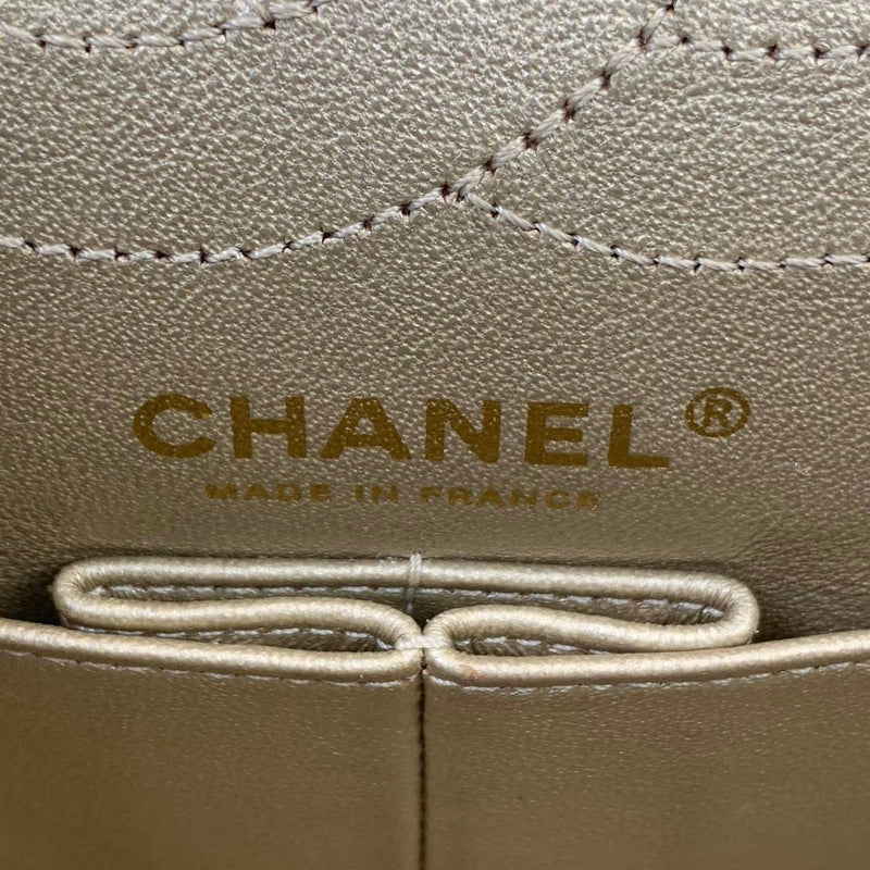 Classic Reissue 225 Calfskin Gold GHW