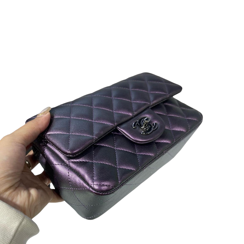 Chanel Purple Iridescent Quilted Lambskin Leather Classic Medium Double  Flap Bag - Yoogi's Closet