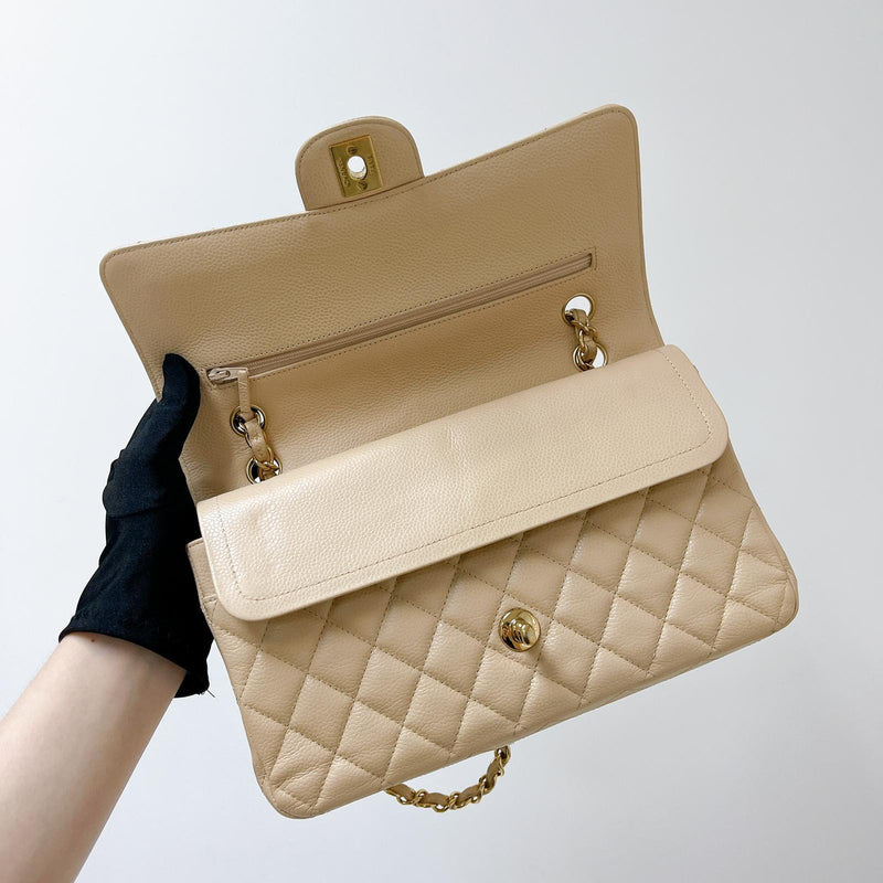Double Flap Medium Caviar Beige GHW