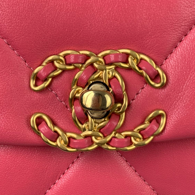 Chanel 19 Small Lambskin Pink