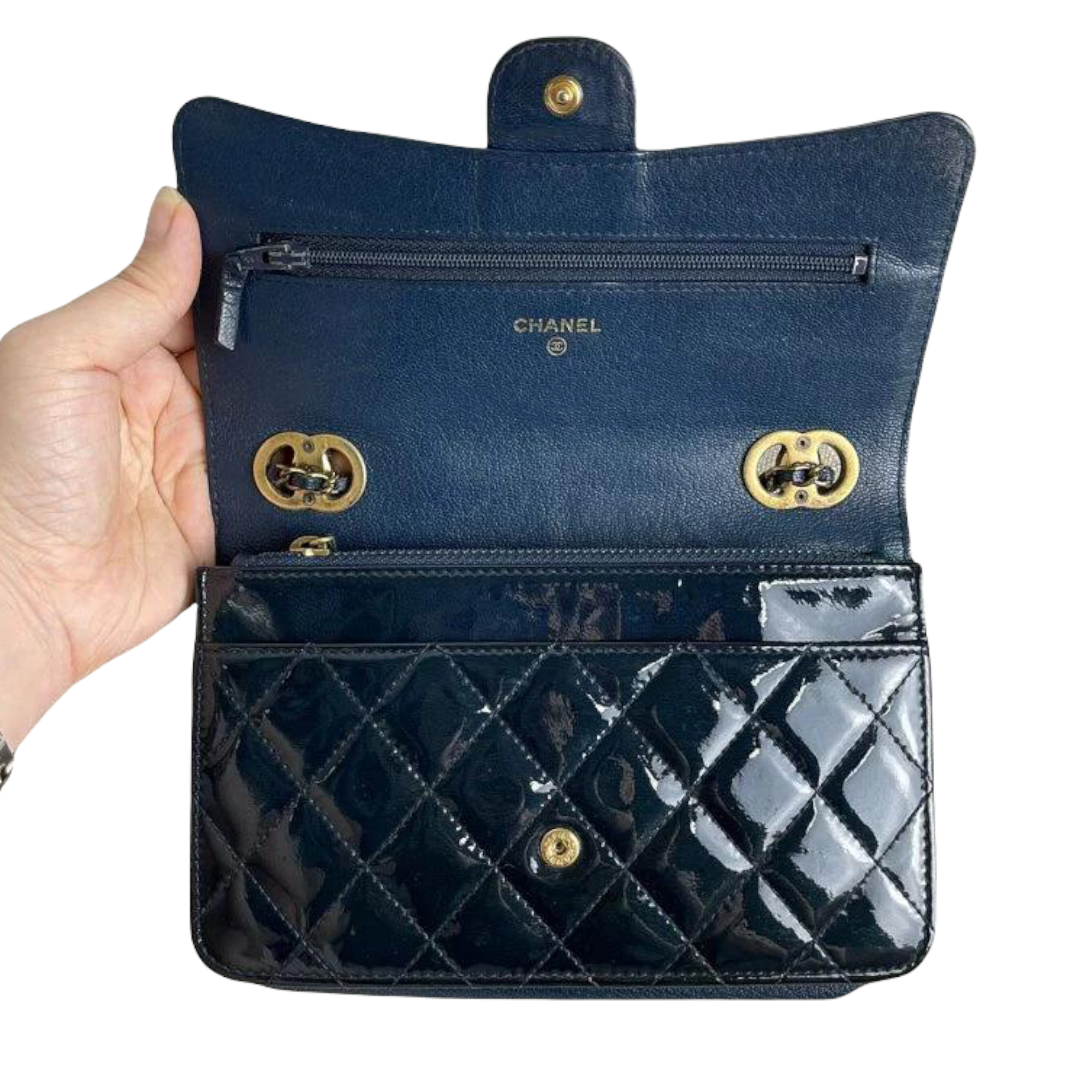 Chanel CC Patent Limited Edition Wallet on Chain Navy Blue – Bag