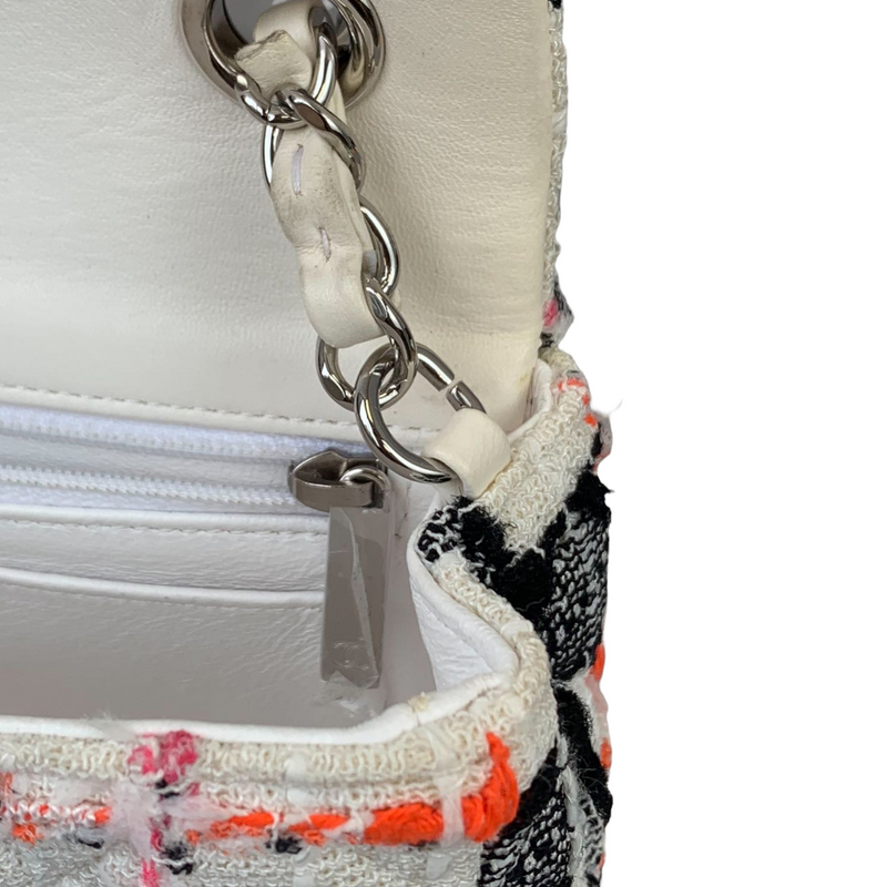 CHANEL Classic Double Flap Tweed Fabric Shoulder Bag Multicolor