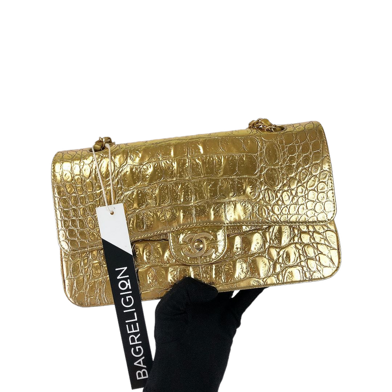 Embossed Calfskin Medium Classic Gold GHW