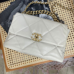 Chanel 19 Large Lambskin Light Beige GHW