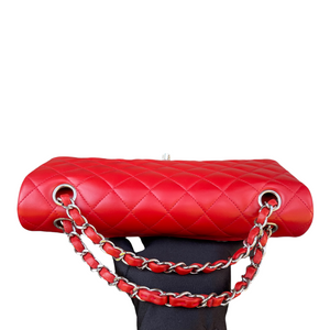 Classic Medium Flap Lambskin Flap Red SHW