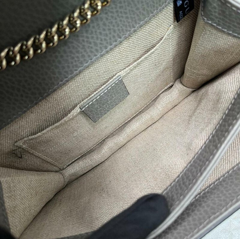 Small Interlocking GG Calfskin Grey GHW