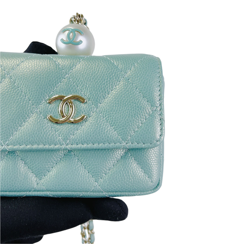Caviar Quilted Pearl Card Holder Caviar Blue GHW