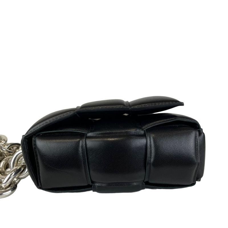 Chain Cassette Bag Leather Black SHW