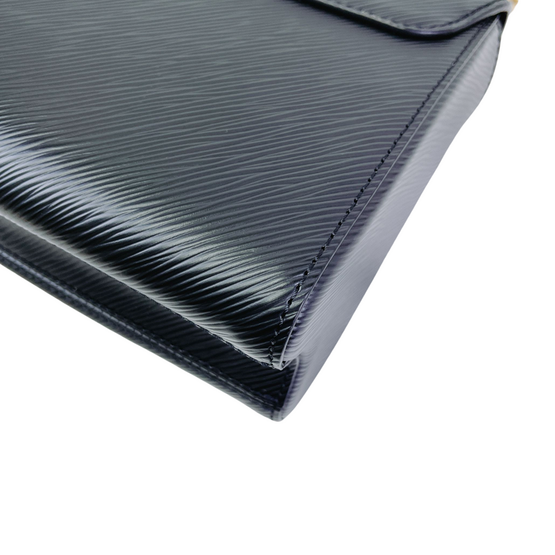 Twist Epi Leather MM Black GHW