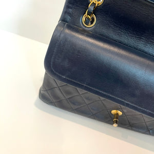 Vintage Classic Flap Medium GHW Blue