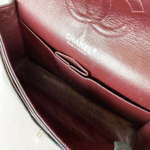 Classic Flap Medium Lambskin Black SHW
