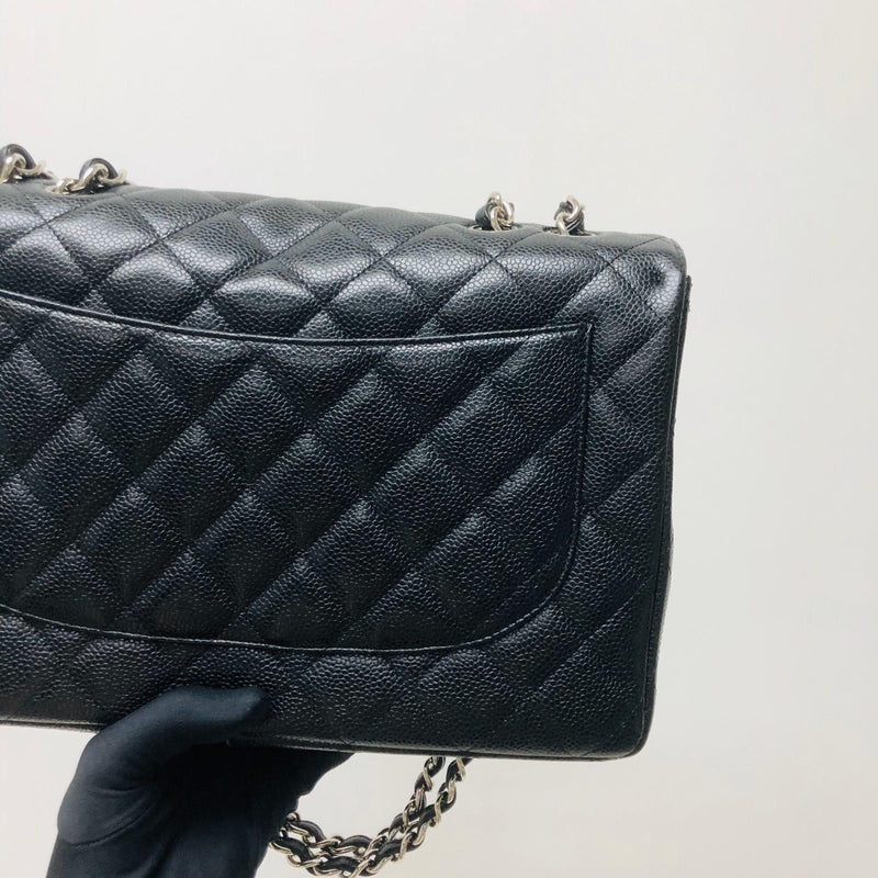 Single Flap Classic Jumbo in Black Caviar with SHW