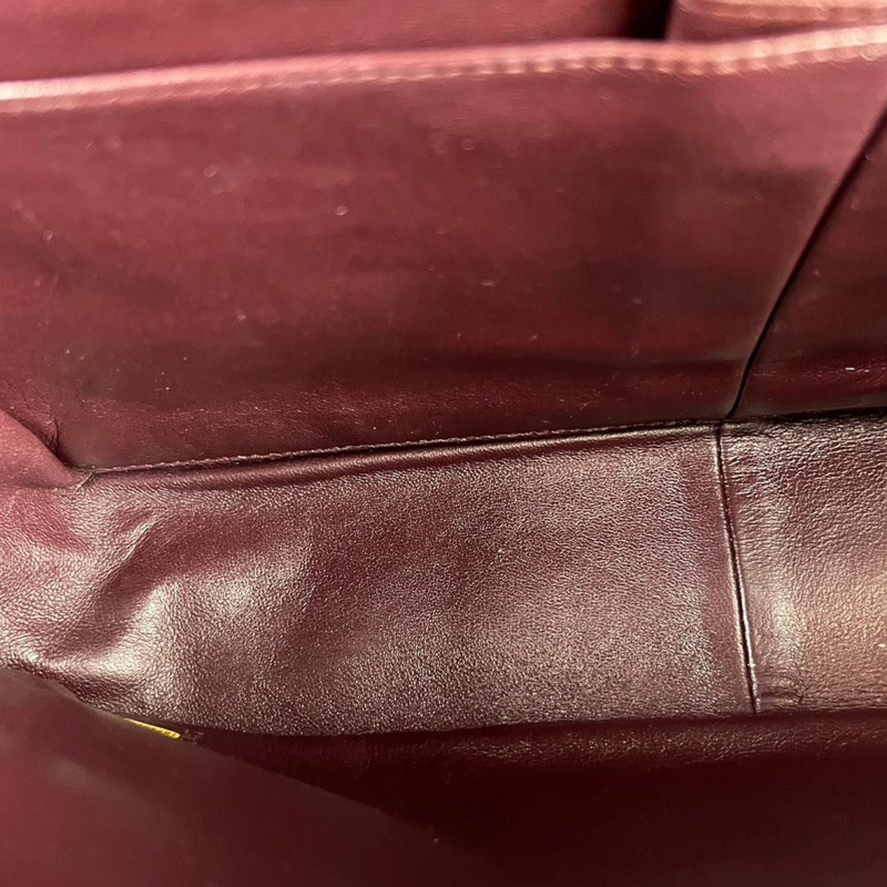 Double Flap Maxi Caviar Burgundy GHW