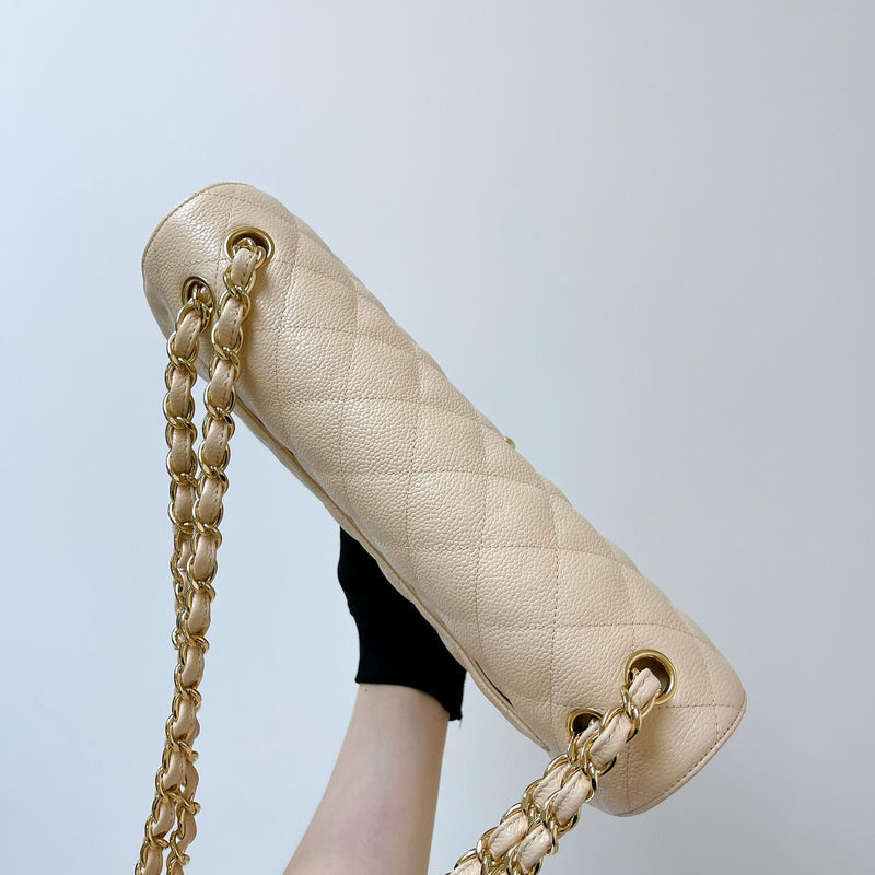 Double Flap Jumbo Caviar Beige GHW