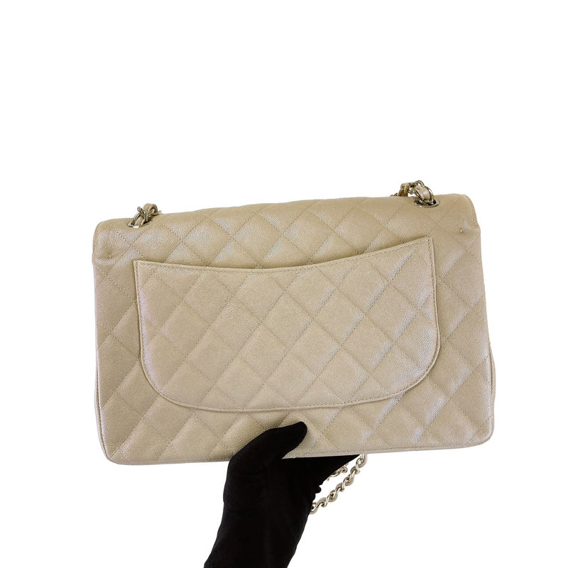 Classic Flap Jumbo Caviar Beige Iridescent GHW