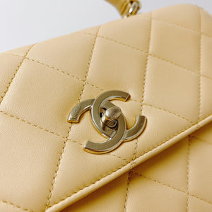 Trendy CC Small Flap Yellow toned neutral