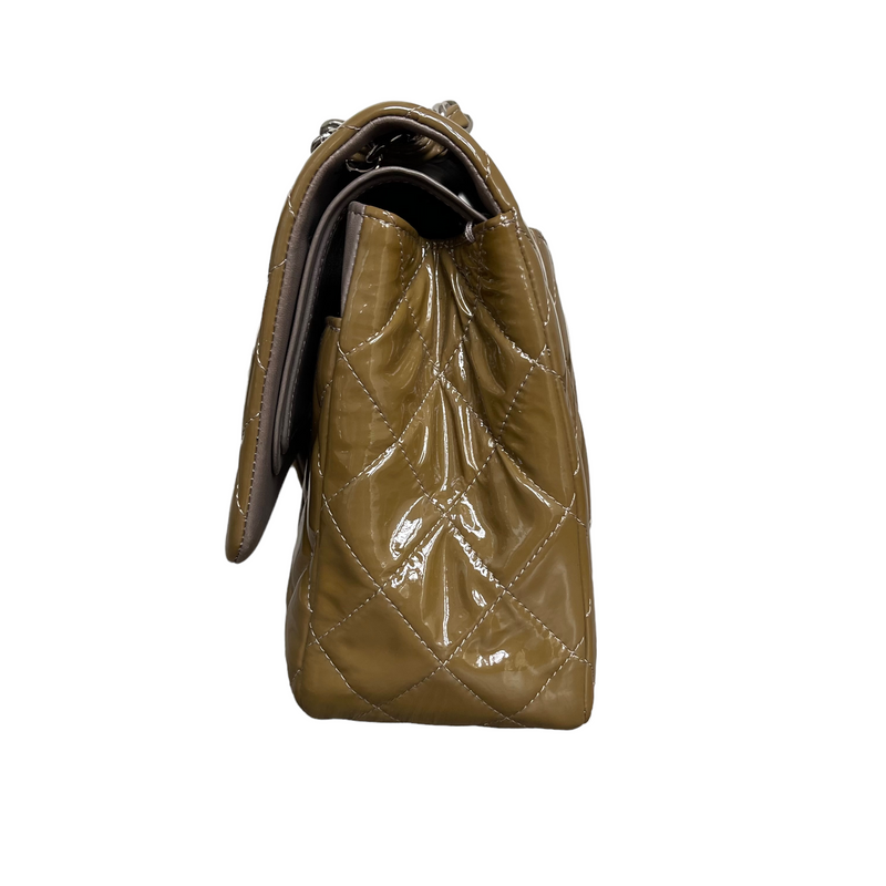 Jumbo Double Flap Patent Taupe SHW