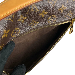 Pochette Metis Leather Monogram GHW