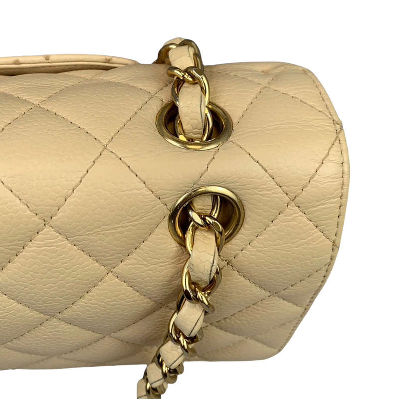 Classic Double Flap Caviar Medium Beige GHW
